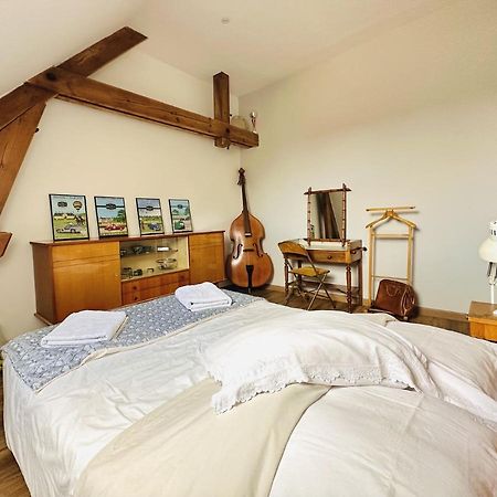 La Cour Verte Chambres D'Hotes Montépilloy 外观 照片