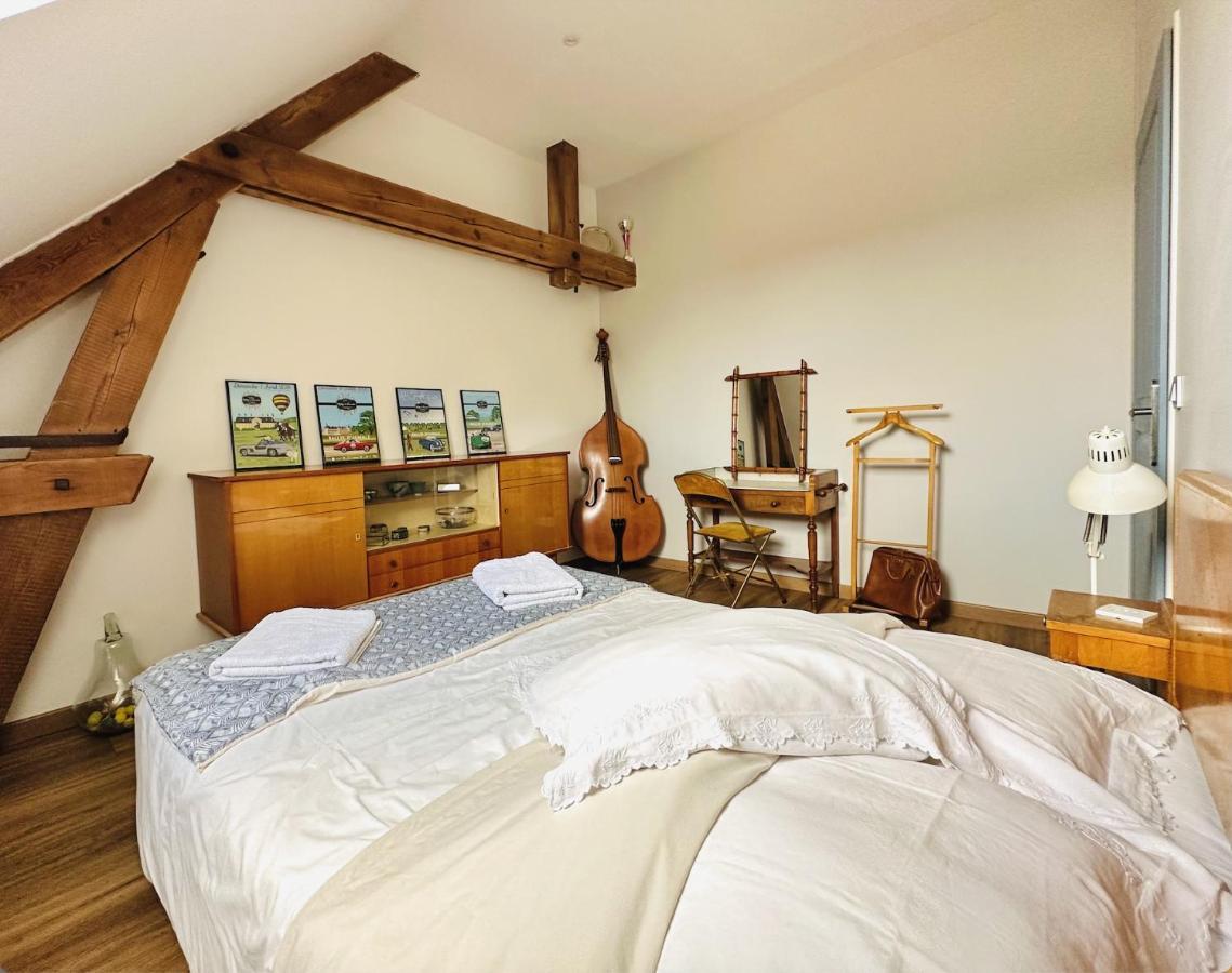 La Cour Verte Chambres D'Hotes Montépilloy 外观 照片