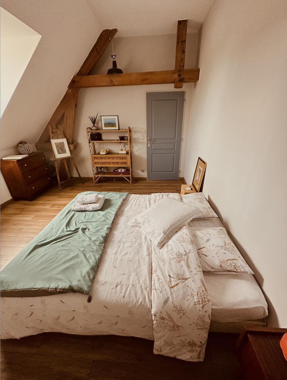 La Cour Verte Chambres D'Hotes Montépilloy 外观 照片