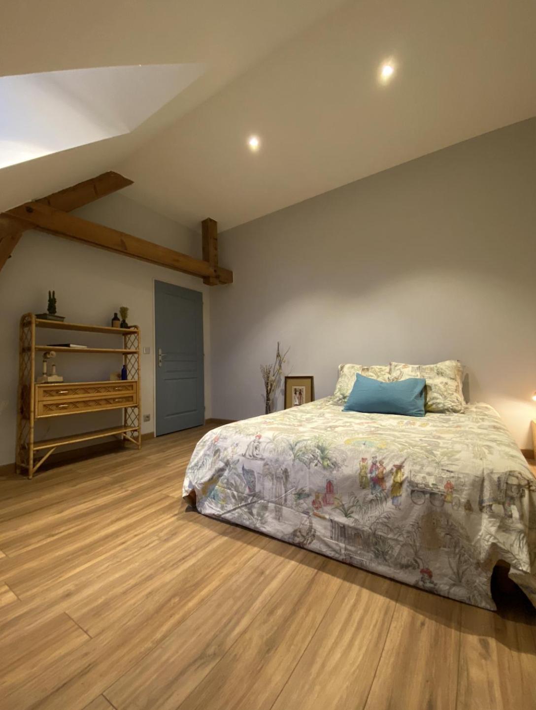 La Cour Verte Chambres D'Hotes Montépilloy 外观 照片